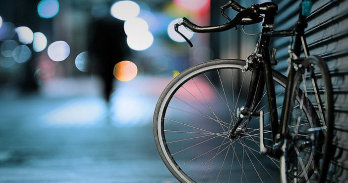 Служители от Второ РУ в Пловдив задържаха мъж задигнал велосипед