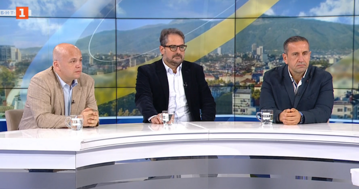 Според мен става дума за политическа репресия Имаме употреба на