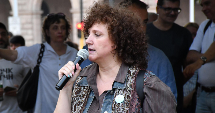 Благомир Коцев сякаш пречеше на всички още с избора му,