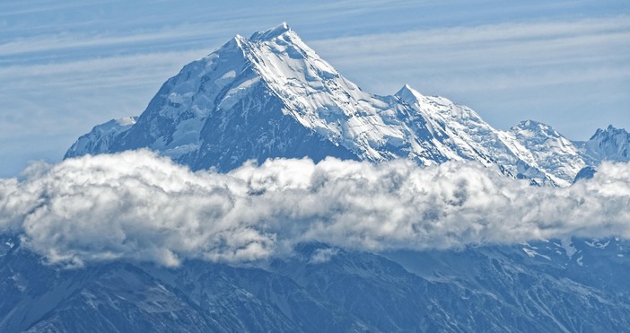 Двама алпинисти загинаха на Аораки най високият връх на Нова Зеландия