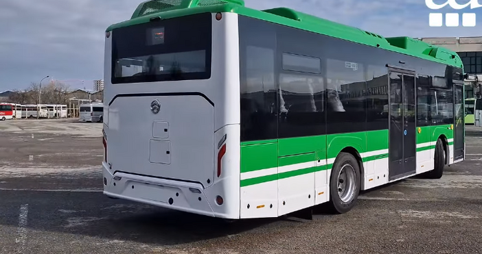 Електрическите автобуси които Община Шумен купи по проект скоро ще