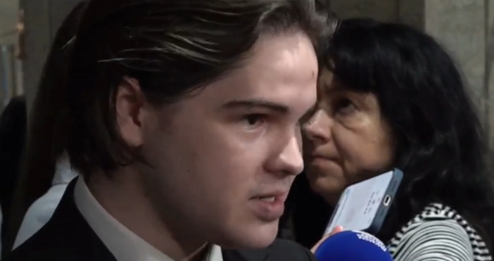 Наред с напрежението около работата на Народното събрание стана ясно