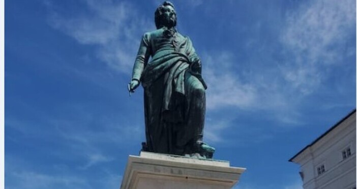 Безценно писмо  едно от 12 те които Международната фондация Моцартеум в