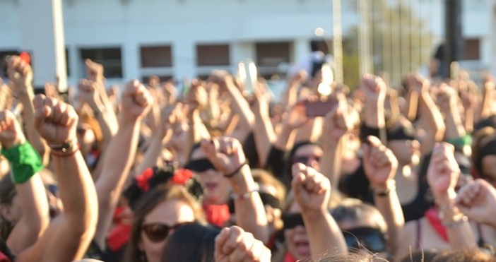 Франция се готви за обща стачка утре свикана по призив