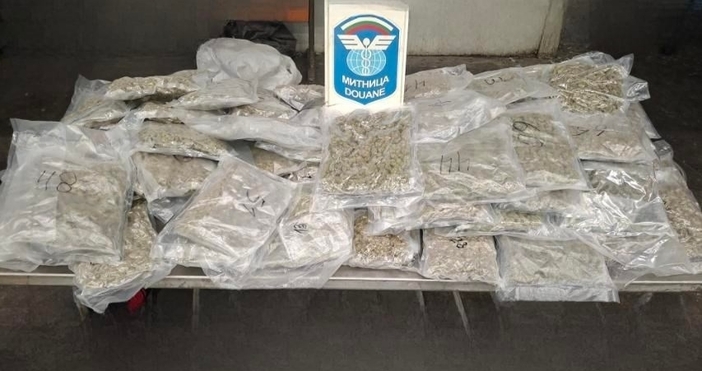 22 560 кг марихуана откриха служители на Митнически пункт Капитан Андреево
