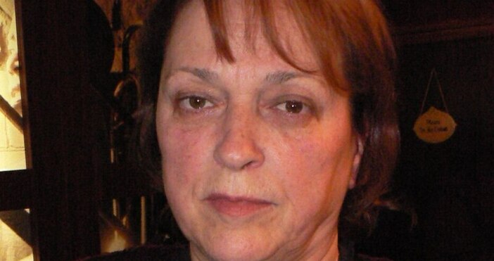 Надежда Григорова Захариева Дамянова е българска поетеса писателка съпруга на големия поет Дамян Дамянов Надежда Захариева