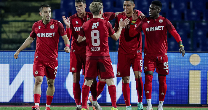 ЦСКА проведе възстановителна тренировка след 8-ата последователна победа във всички