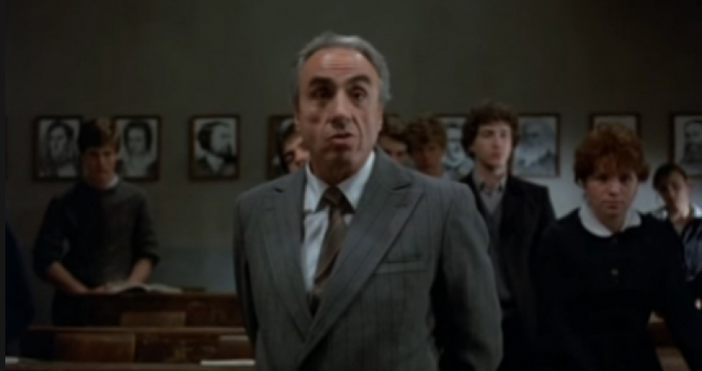  Никола Асенов Рударов Руди е български актьор и режисьор Никола Рударов е роден на