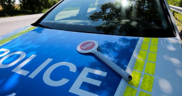 Двама шофьори е задържала вчера варненската полиция След 22 ч