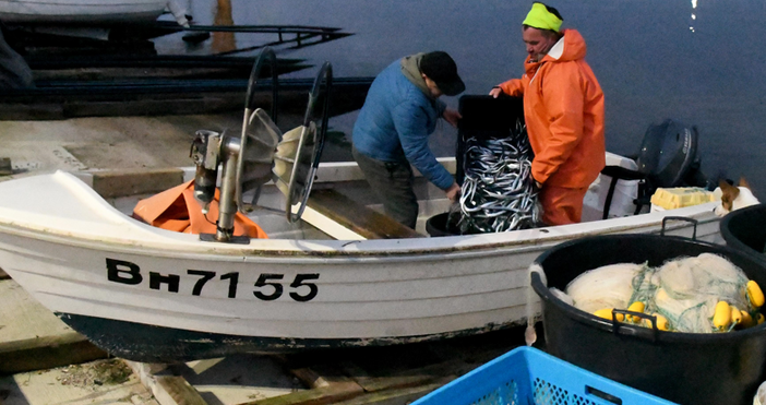 На 6 декември Православната църква почита паметта на свети Николай