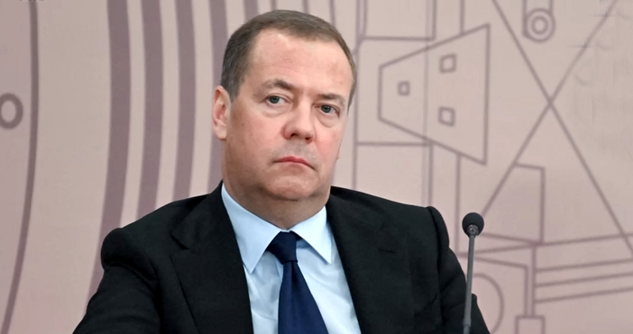 Заместник председателят на Съвета за сигурност на Русия Дмитрий Медведев