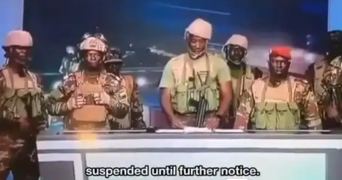 Група войници се появиха по държавната телевизия на Бенин обявявайки