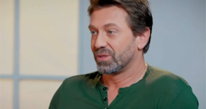 Калин Врачански в момент в който улиците говорят по силно от