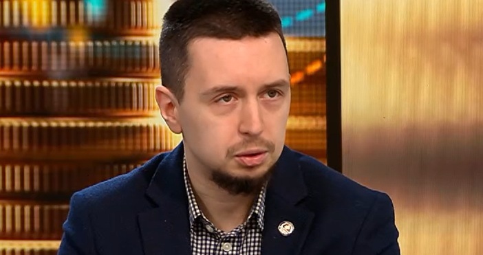 Заради исканата оставка на правителството и от опозицията и от