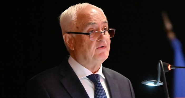 Министърът на отбраната Атанас Запрянов заяви че се надява турският