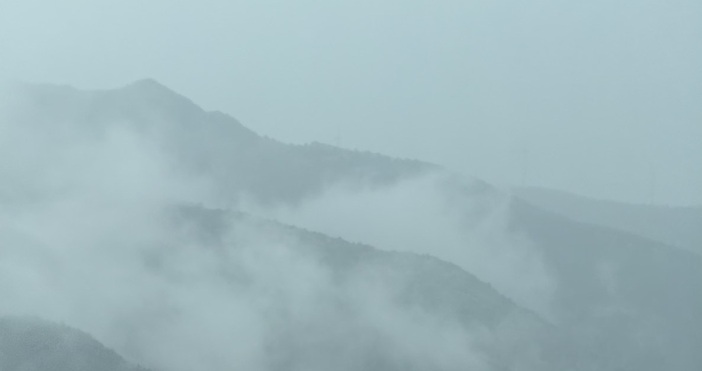 Петел бгУсловията в планините не са подходящи за туризъм съобщиха