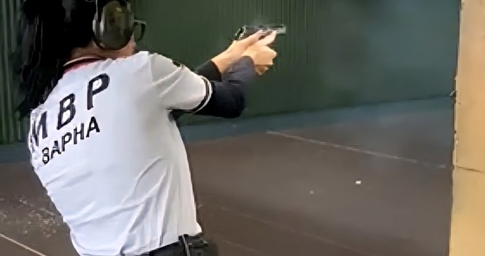 снимки пресцентър ОДМВР ВарнаОт 3 до 5 декември в Казанлък