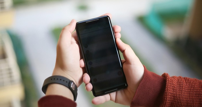 Много хора се оплакват в социалната мрежа че са абонирани