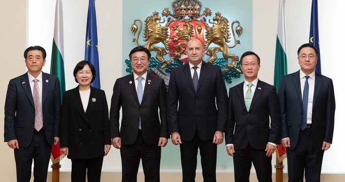 България има интерес да използва опита на Република Корея за