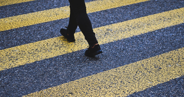 В Радомир предстои монтаж на две умни пешеходни пътеки с