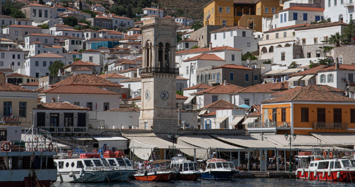 Рязко покачване на инфлацията в Гърция качи чувствително цените за