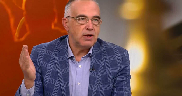 Антон Кутев взриви политиката с това което обяви Президентът Румен Радев вероятно ще подаде оставка непосредствено