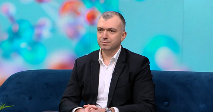 Чувство за тежест в горната част на корема бързо засищане