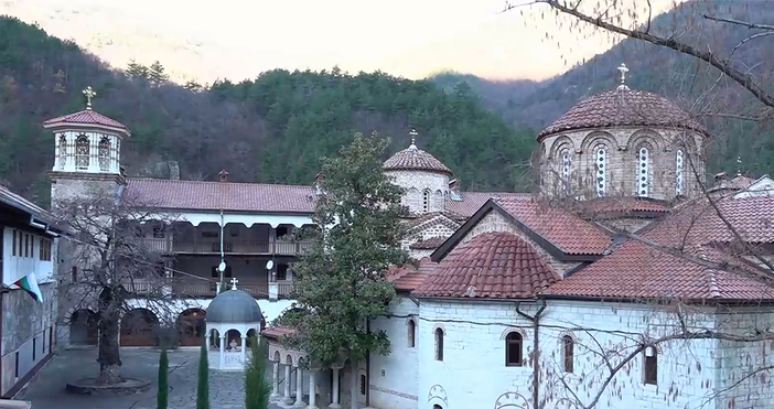 Мая Иванова Кадър Нова ТВЗа нова измама в интернет съобщиха