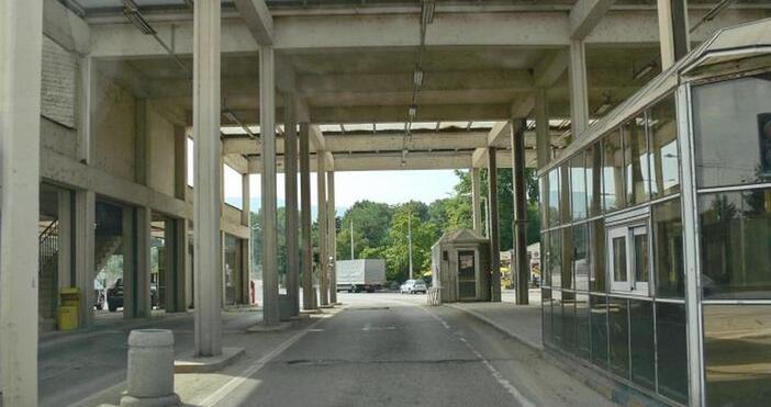 Възстановено е движението за моторни превозни средства надхвърлящи 12 т по