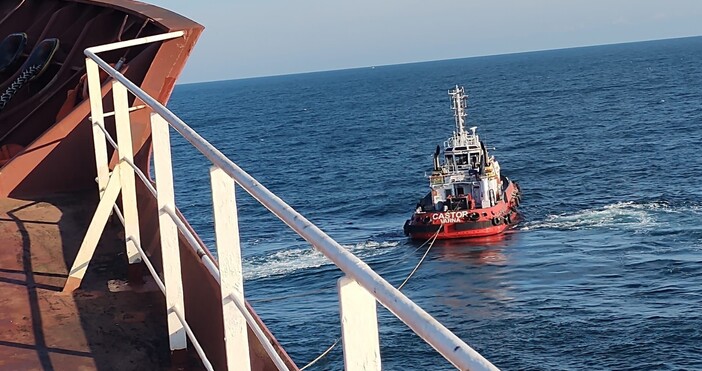 Екипите на Изпълнителна агенция Морска администрация съвместно с фирмата изпълнител