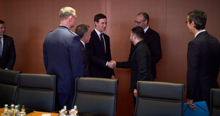 Приключиха разговорите в Берлин между Украинския президент Володимир Зеленски и