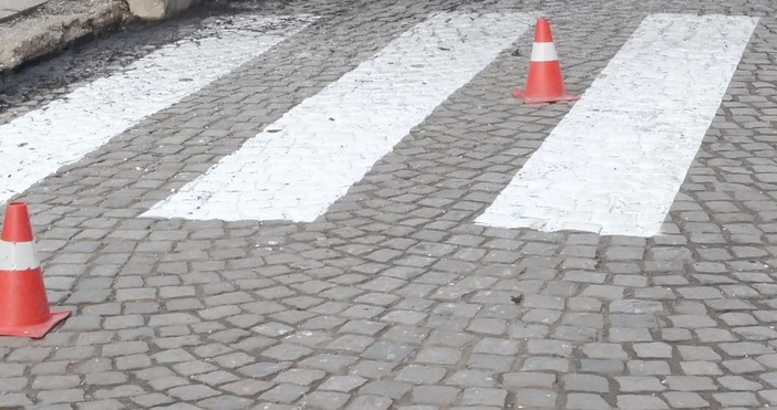 15 годишно дете е било блъснато от автомобил на кръстовището при