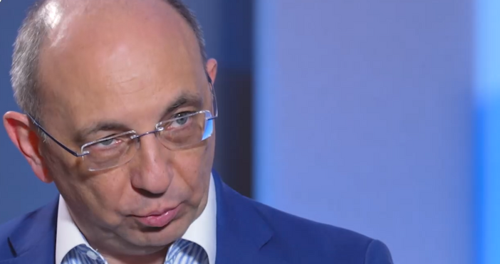 Стопкадър бТВБивш министър на икономиката и транспорта и съобщенията разкри