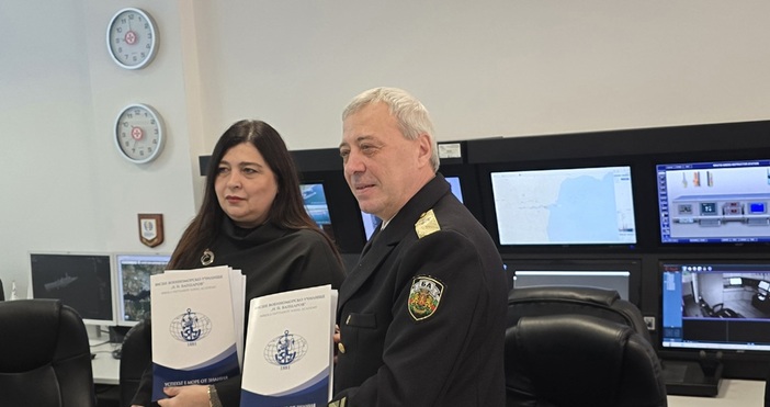 Ръководителите на институциите – областният управител професор Андрияна Андреева и